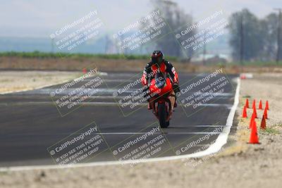 media/Jun-07-2025-TrackDaz (Sat) [[4413525952]]/B Group/220pm (Turn 9)/